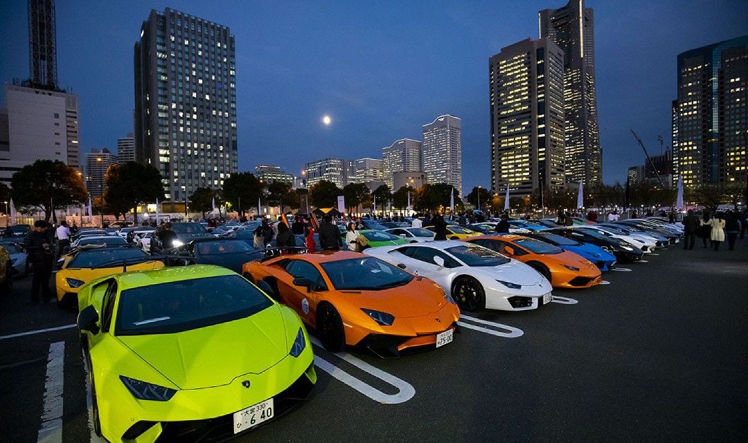 200 Supercars Assemble for Lamborghini Day Japan