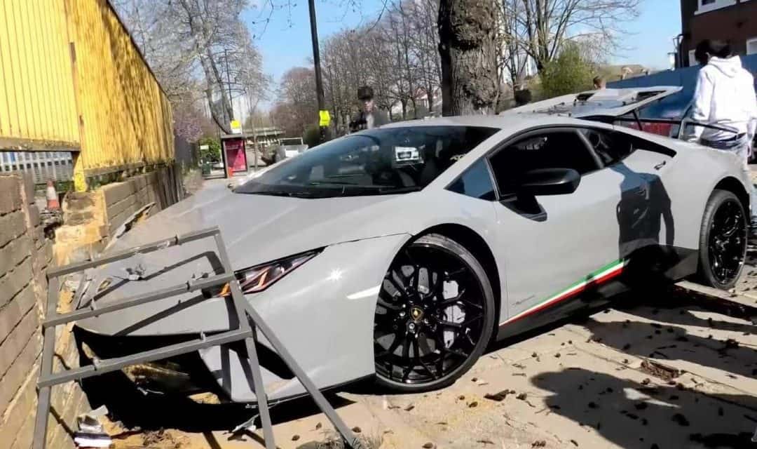 Lamborghini Huracan Crash Mars London Supercar Event